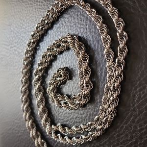VTG Monet necklace